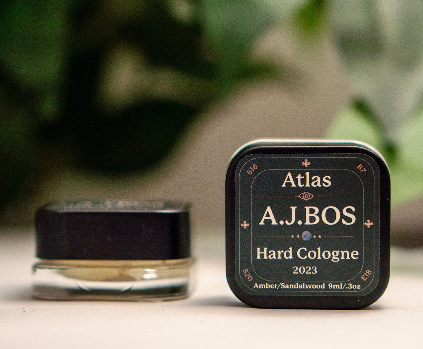A.J.BOS X Atlas Travel Companion